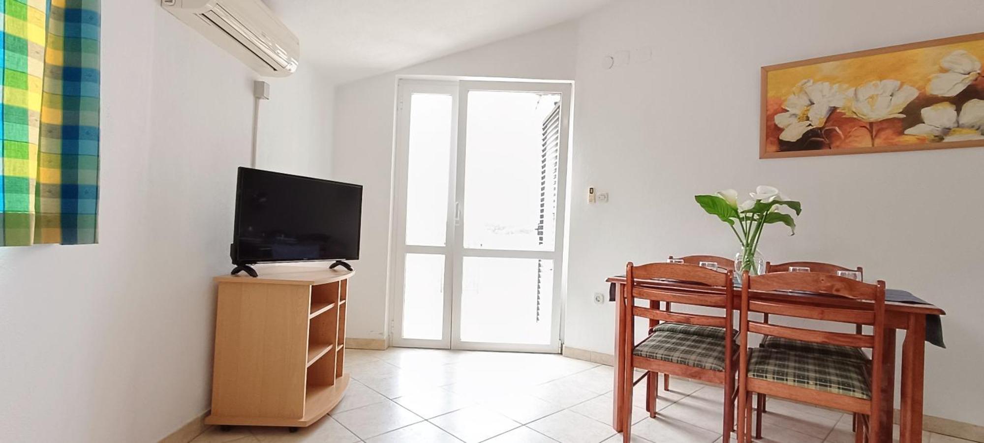 Apartments Roko Lalin Pakostane Ngoại thất bức ảnh
