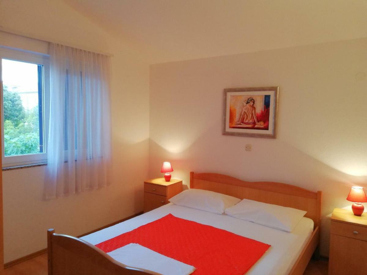 Apartments Roko Lalin Pakostane Ngoại thất bức ảnh